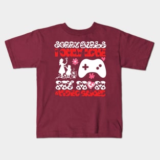 Sory girls i only love my mom and video games Kids T-Shirt